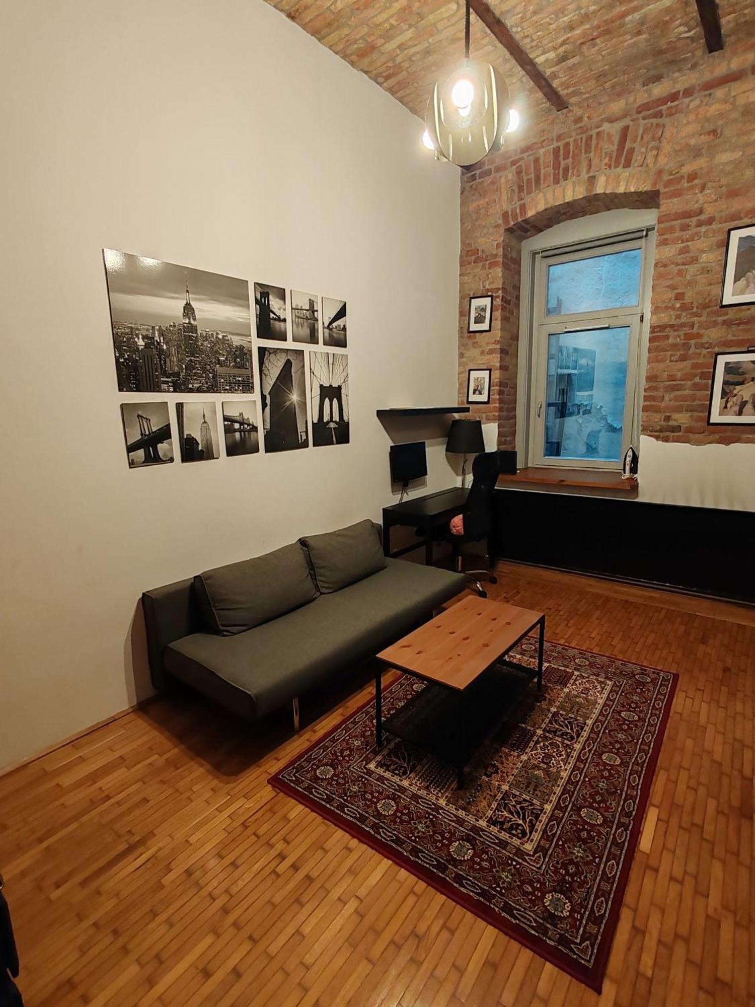 Downtown Loft Apartment *